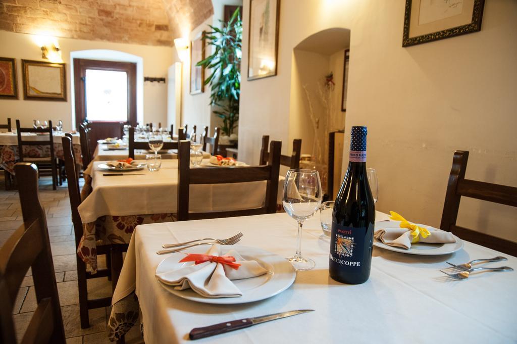 La Locanda Di Mariella Dal 1950 Poggio Picenze Luaran gambar
