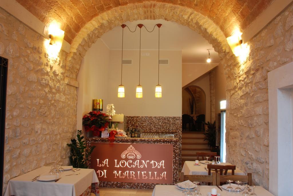 La Locanda Di Mariella Dal 1950 Poggio Picenze Luaran gambar